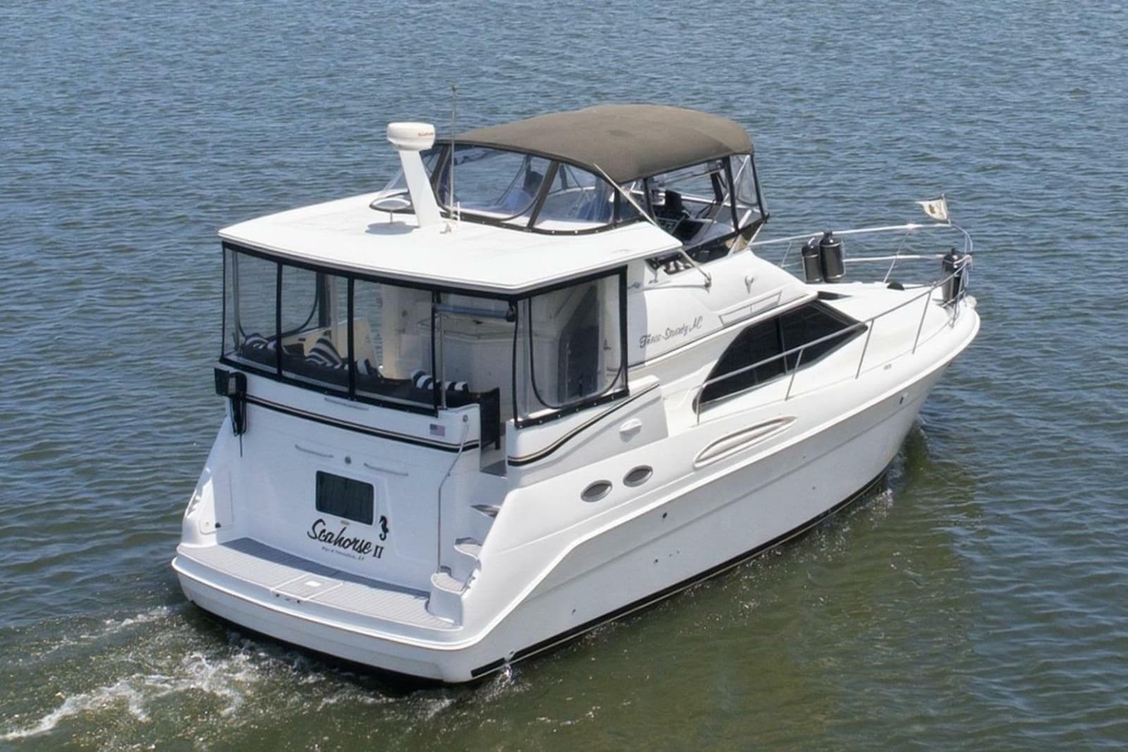 1997 Sea Ray 370 Aft Cabin