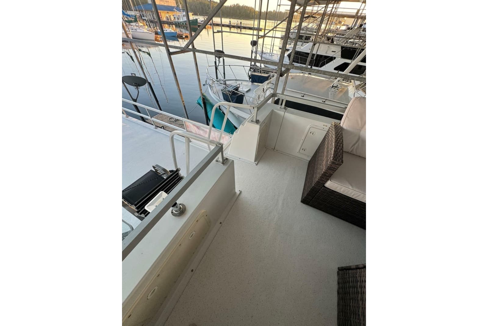 1996 Gibson 50 Cabin Yacht
