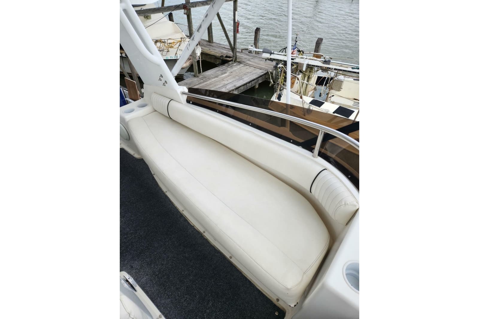 1996 Silverton 34 Motor Yacht