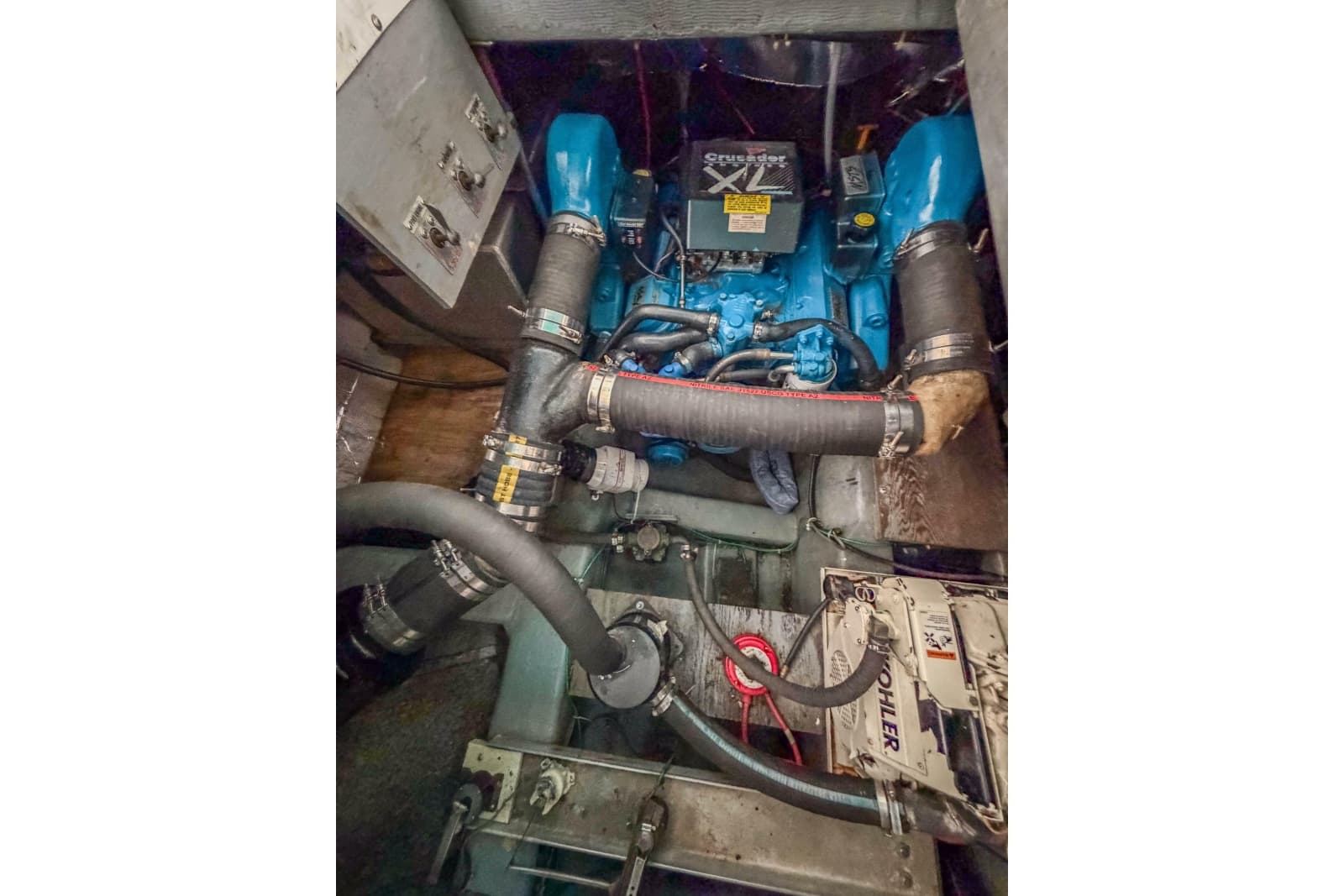 1994 Carver 380 Santego