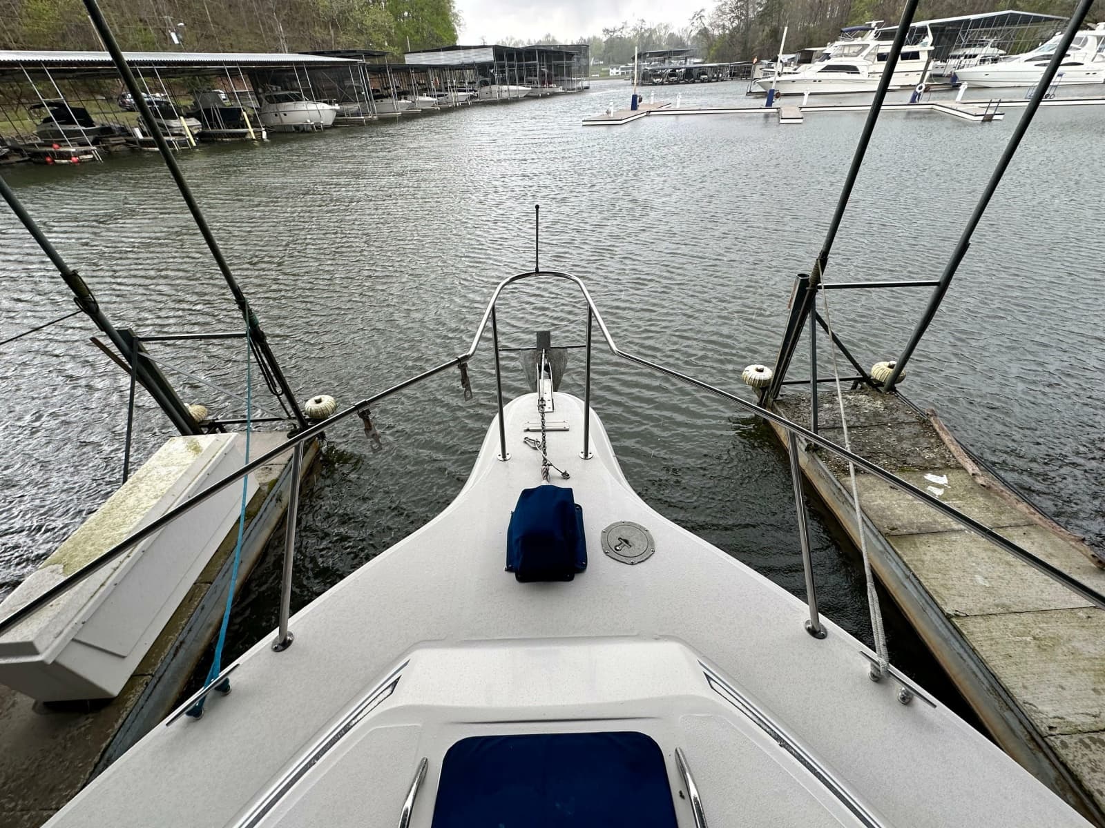 1991 Sea Ray 380 Aft Cabin