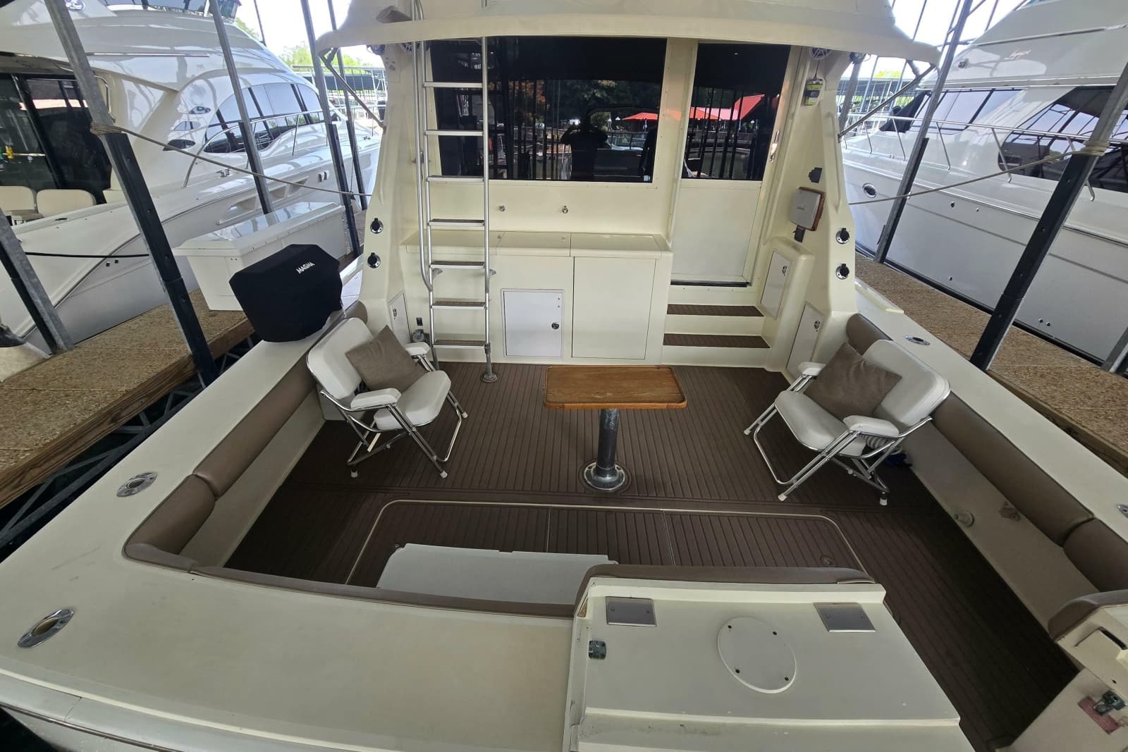 1990 Viking 53 Convertible