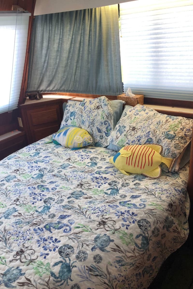 1989 Bluewater Yachts 55' Coastal Cruiser