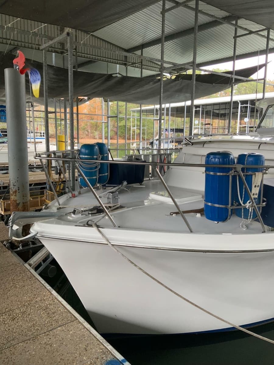 1969 Hatteras 41 Twin Cabin