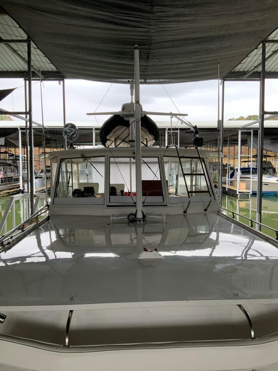 1969 Hatteras 41 Twin Cabin