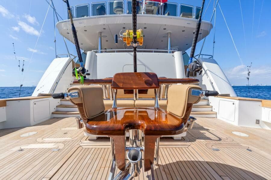 2010 Westport Superyacht