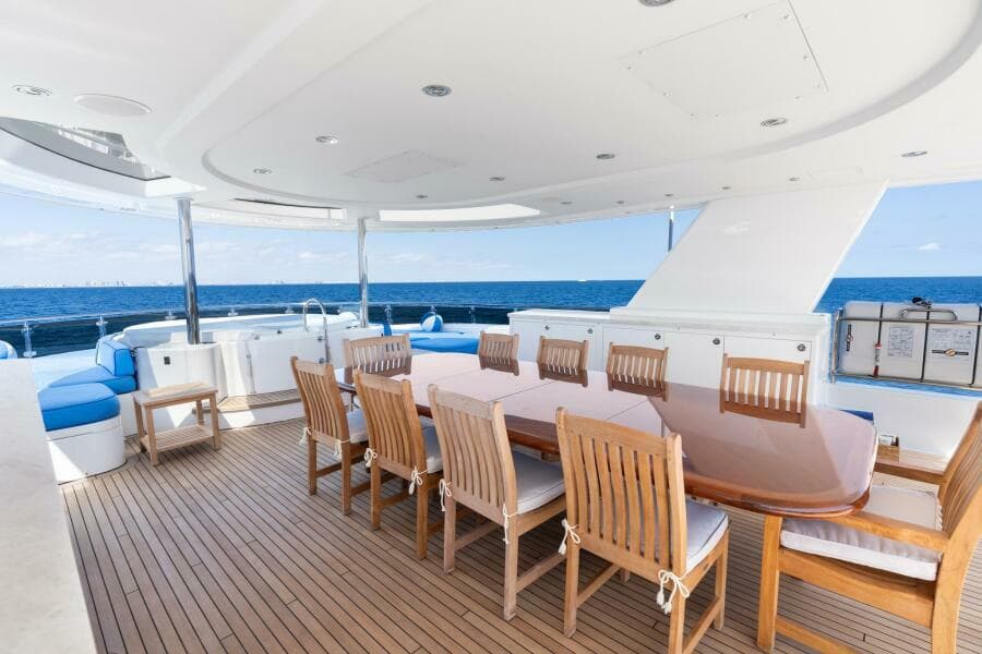 2010 Westport Superyacht