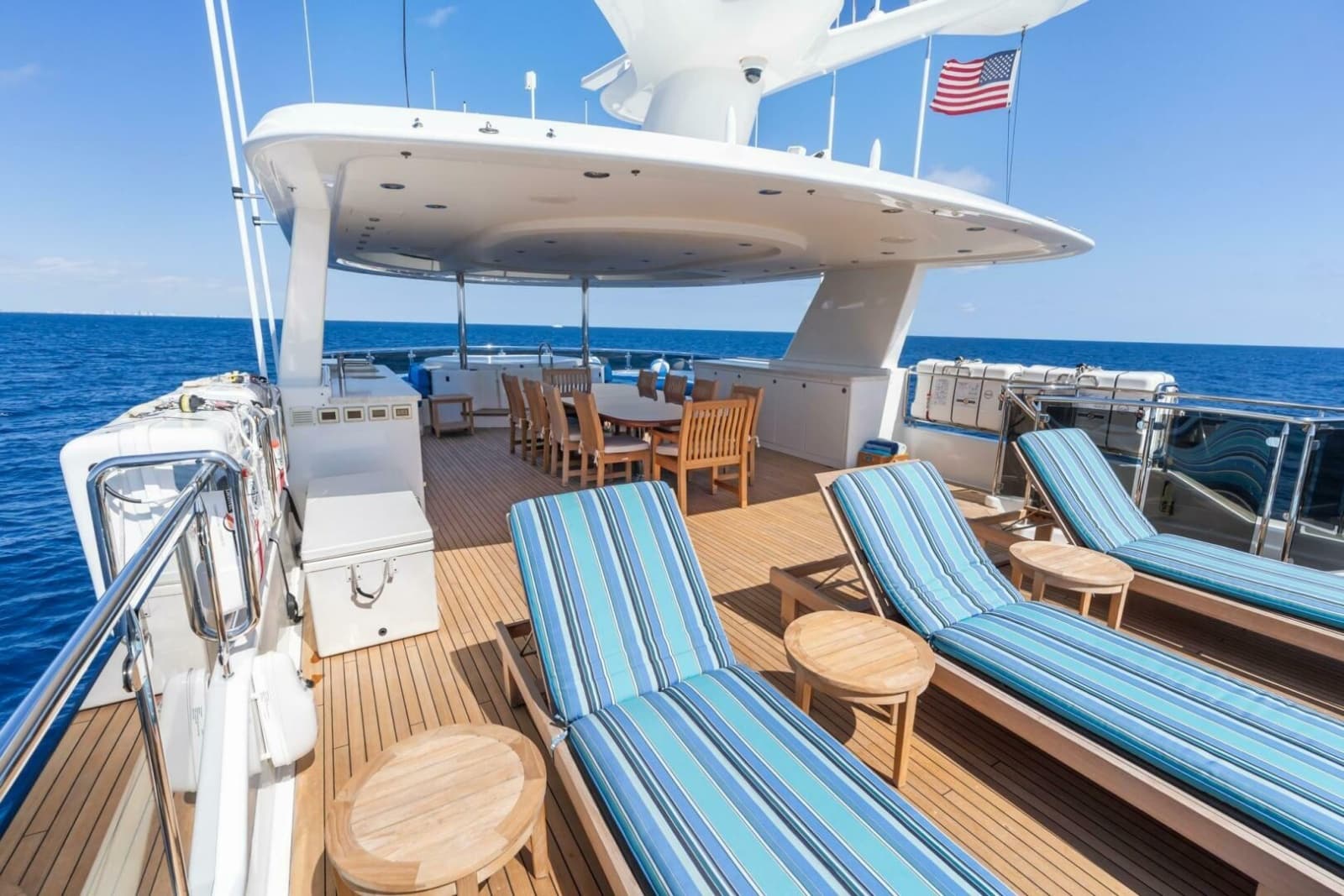 2010 Westport Superyacht