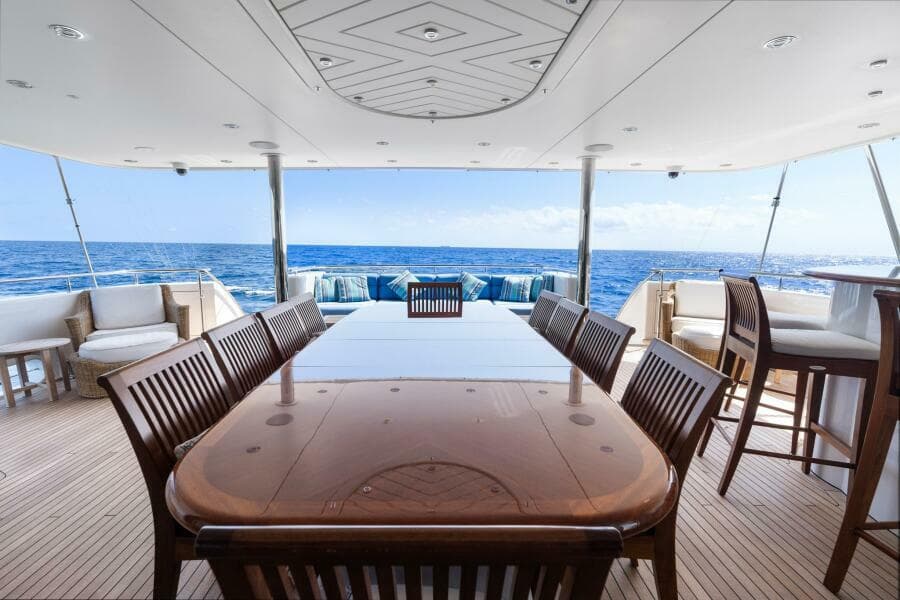 2010 Westport Superyacht