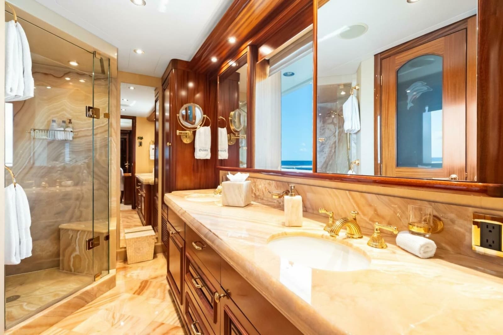 2010 Westport Superyacht