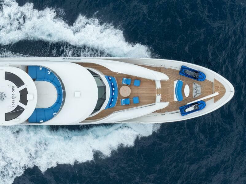 2010 Westport Superyacht