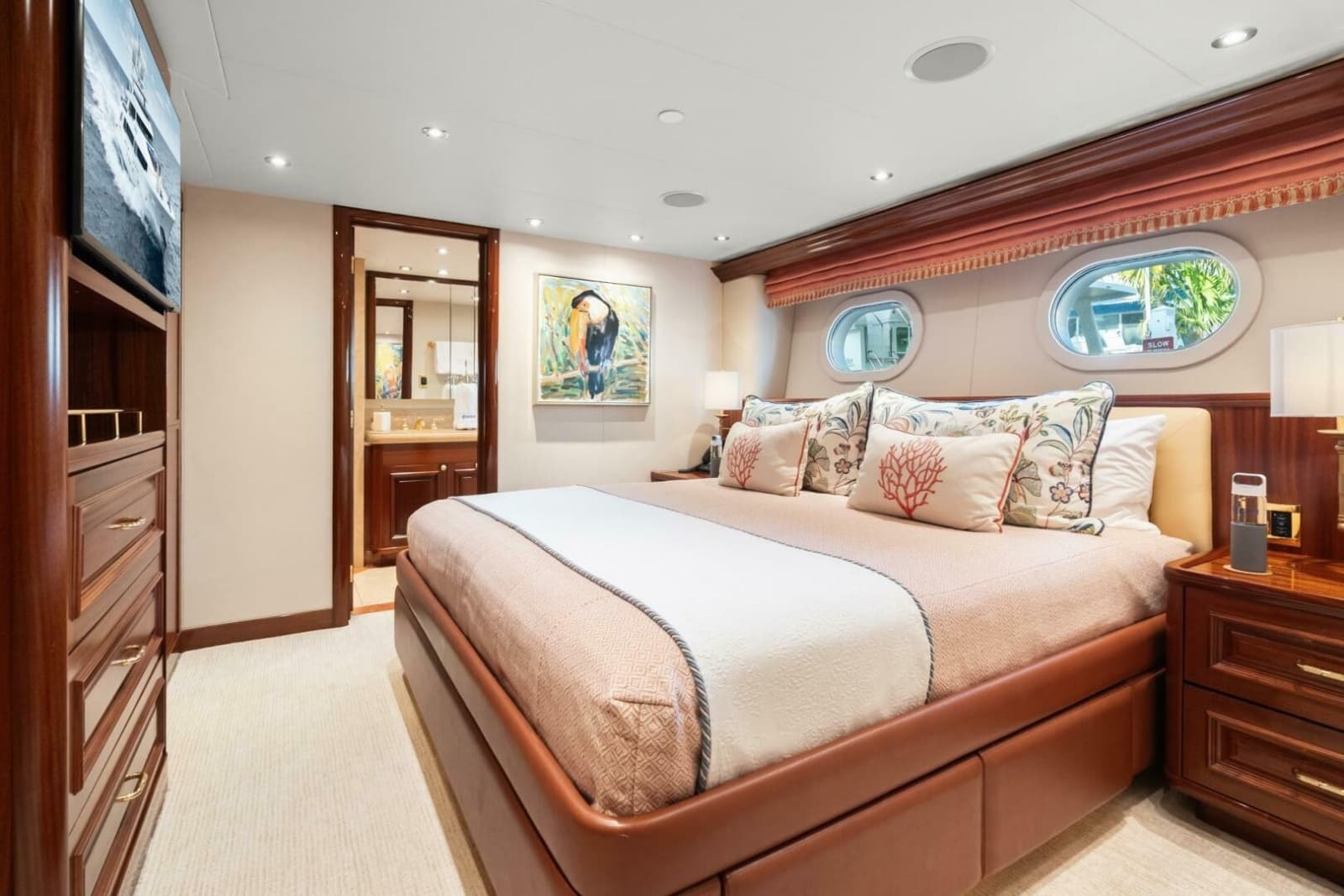 2010 Westport Superyacht