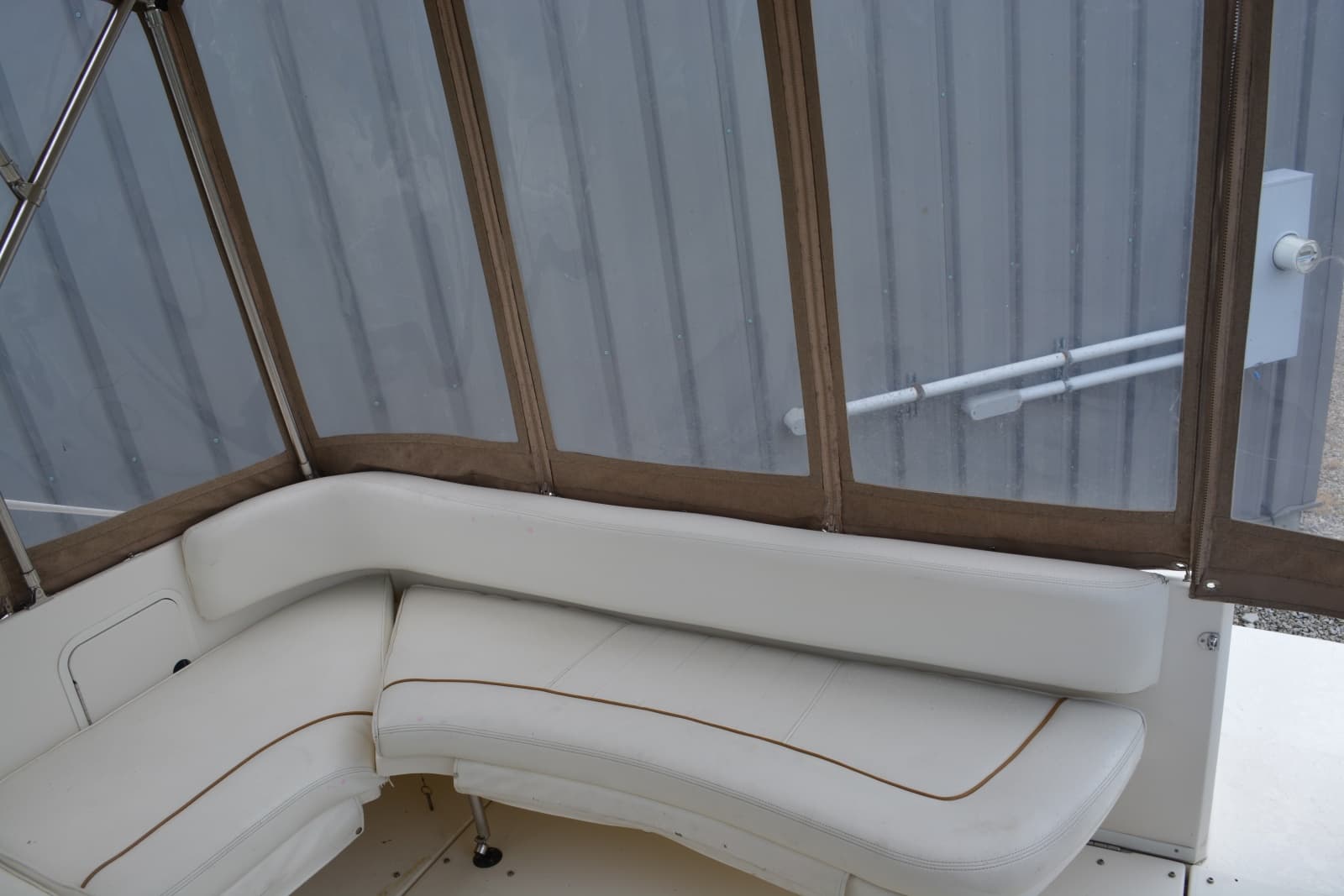 1999 Sea Ray 310 Sundancer