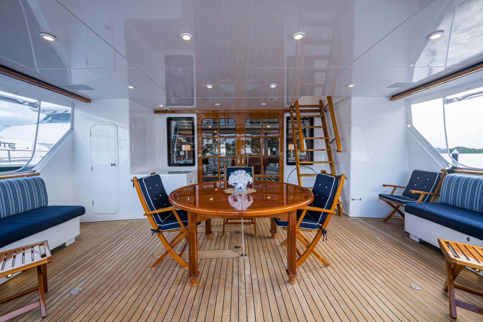2004 Holland Jachtbouw Custom Raised Pilothouse Motor Yacht