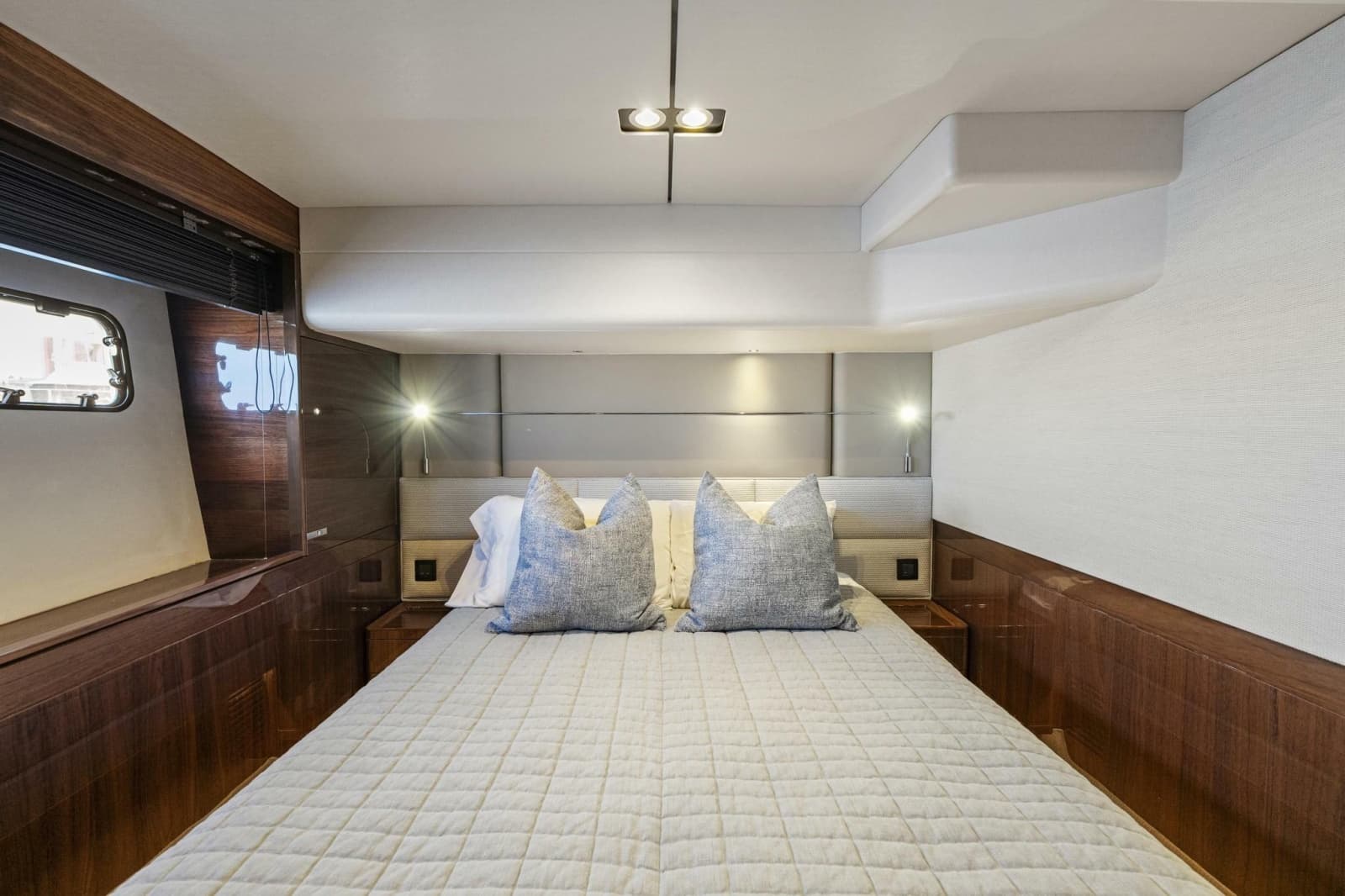 2018 Princess Y75