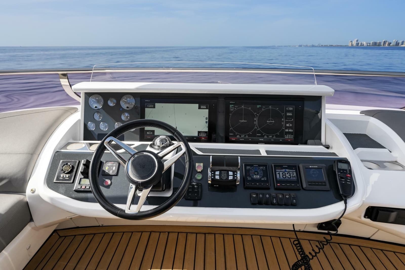 2018 Princess Y75