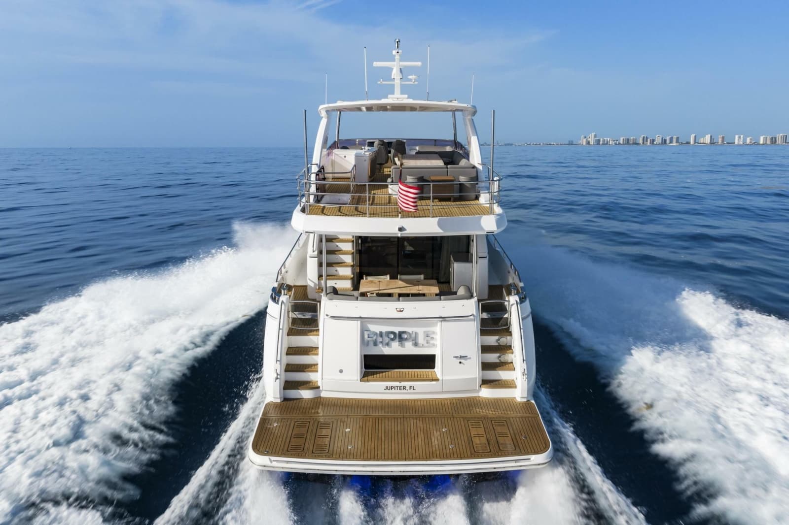2018 Princess Y75