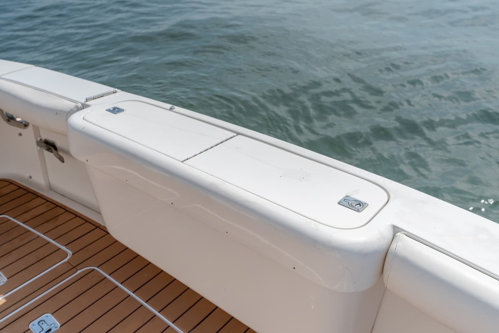 2003 Bertram 390 Convertible