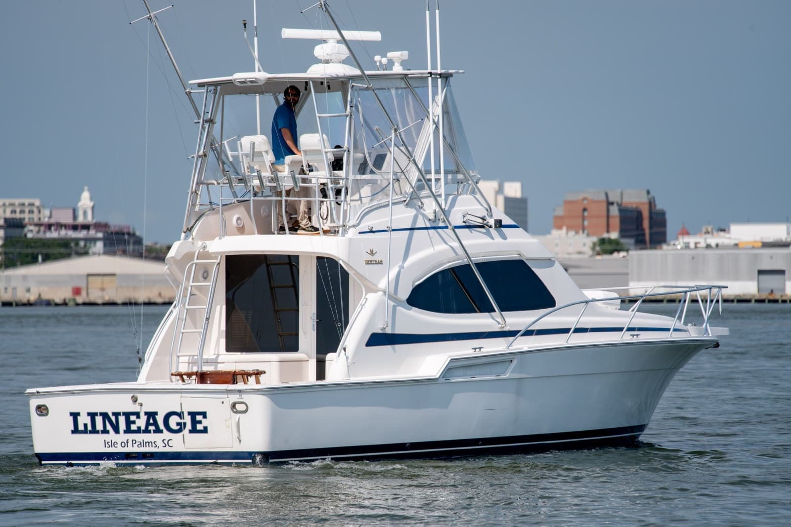 2003 Bertram 390 Convertible