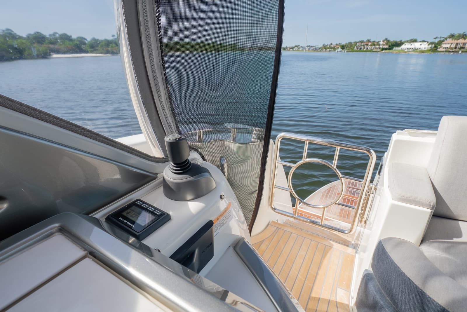 Docking Controls Aft Deck