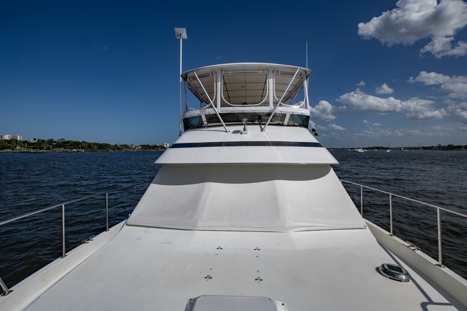 1988 Tollycraft 44 Cockpit M.Y.