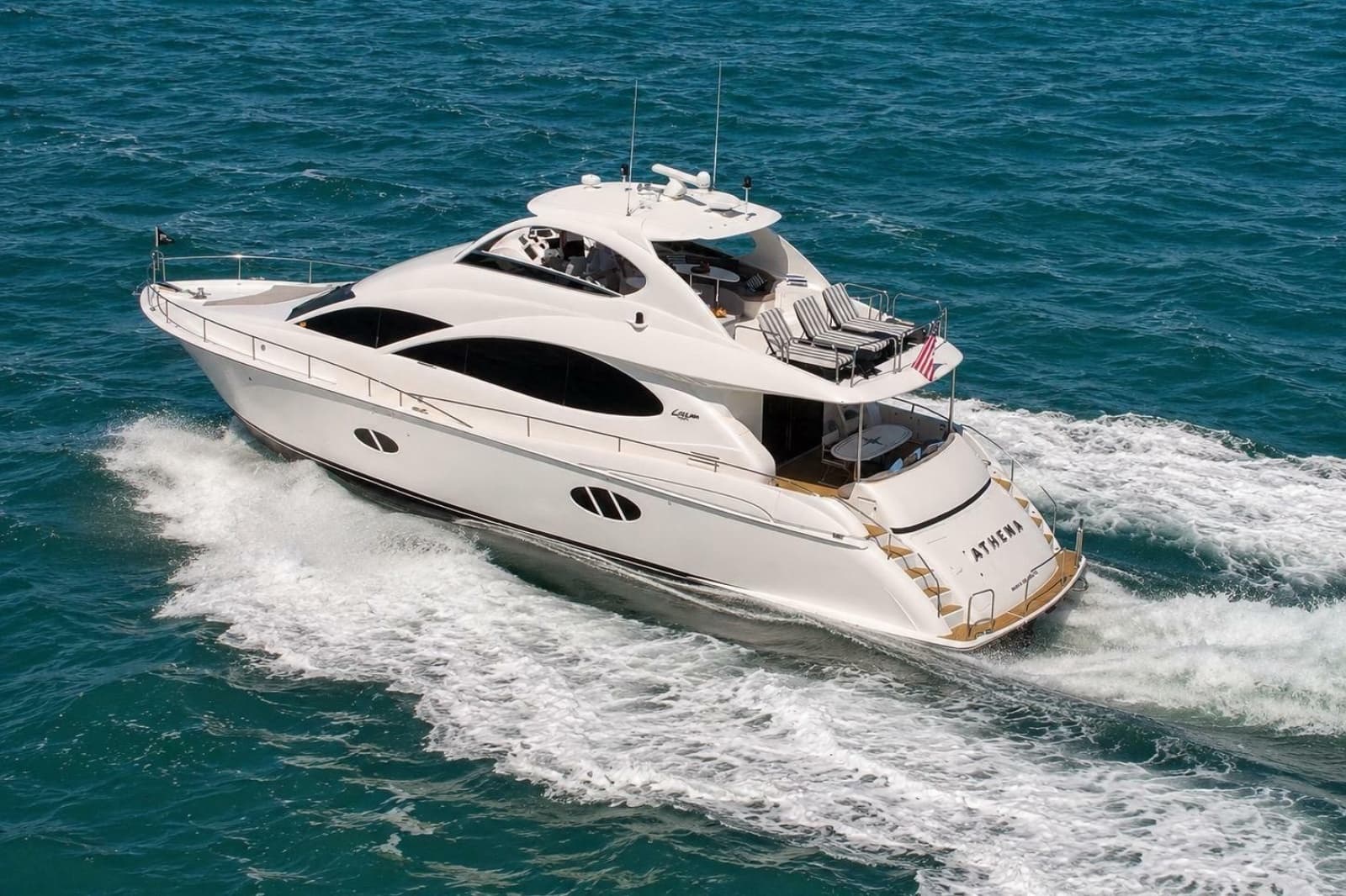 2006 Lazzara Yachts 68 Motoryacht