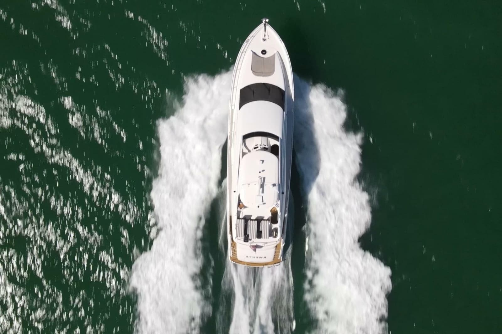 2006 Lazzara Yachts 68 Motoryacht