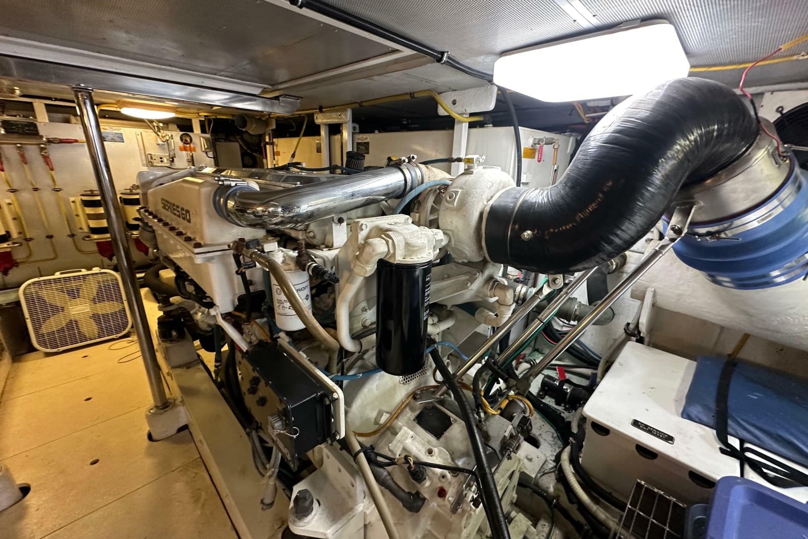 2005 Jefferson Pilothouse 63