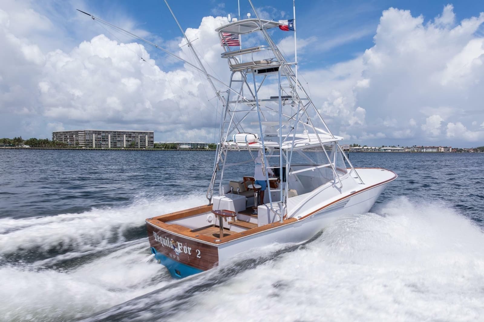 2001 Predator 35 Express