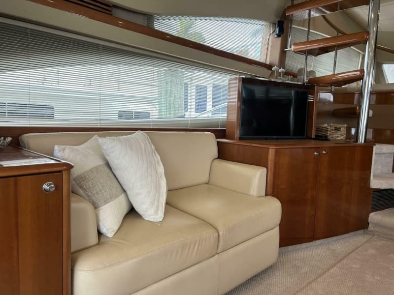 2008 Princess 67 Flybridge