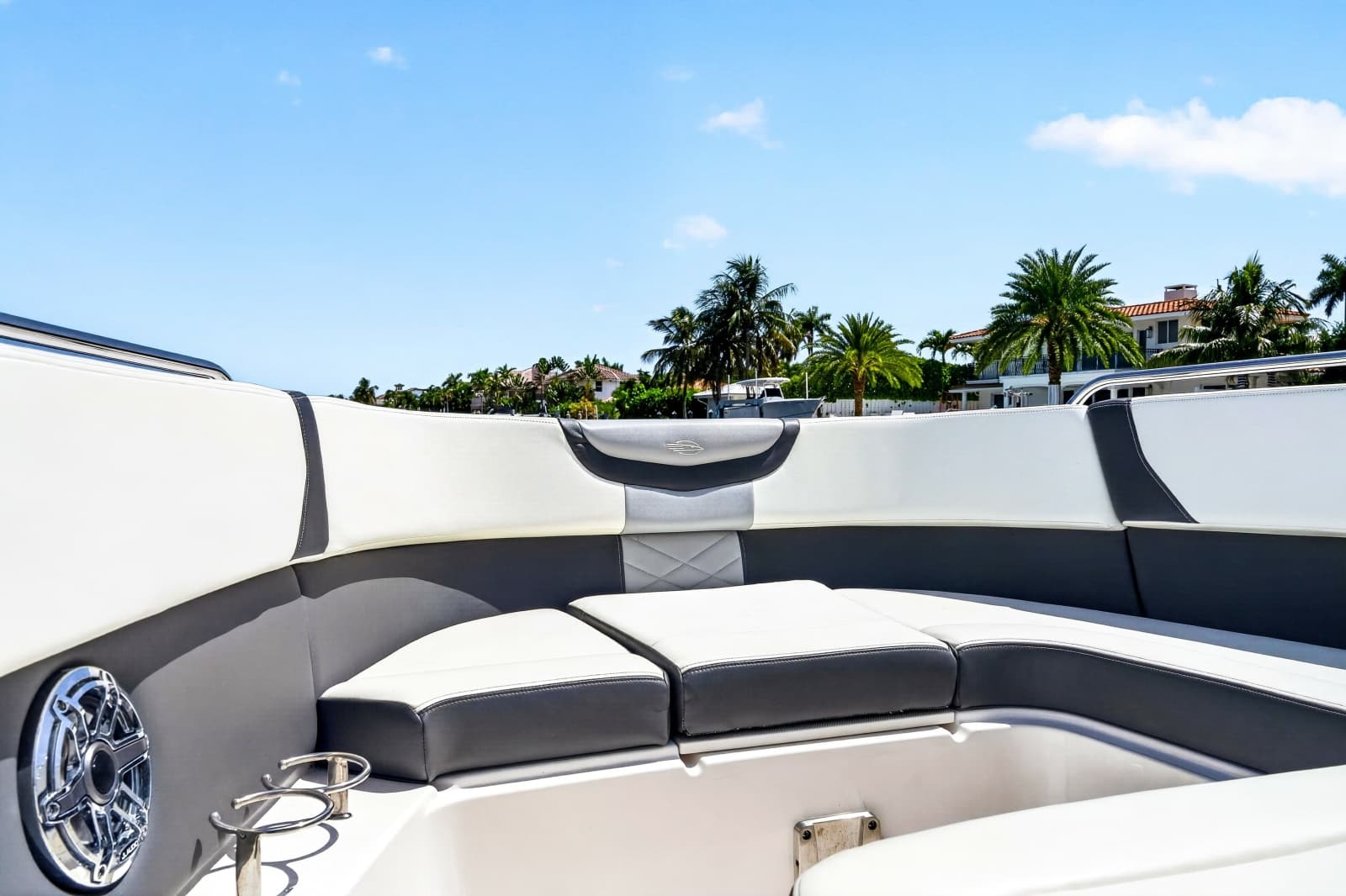 2023 Chaparral 280 OSX