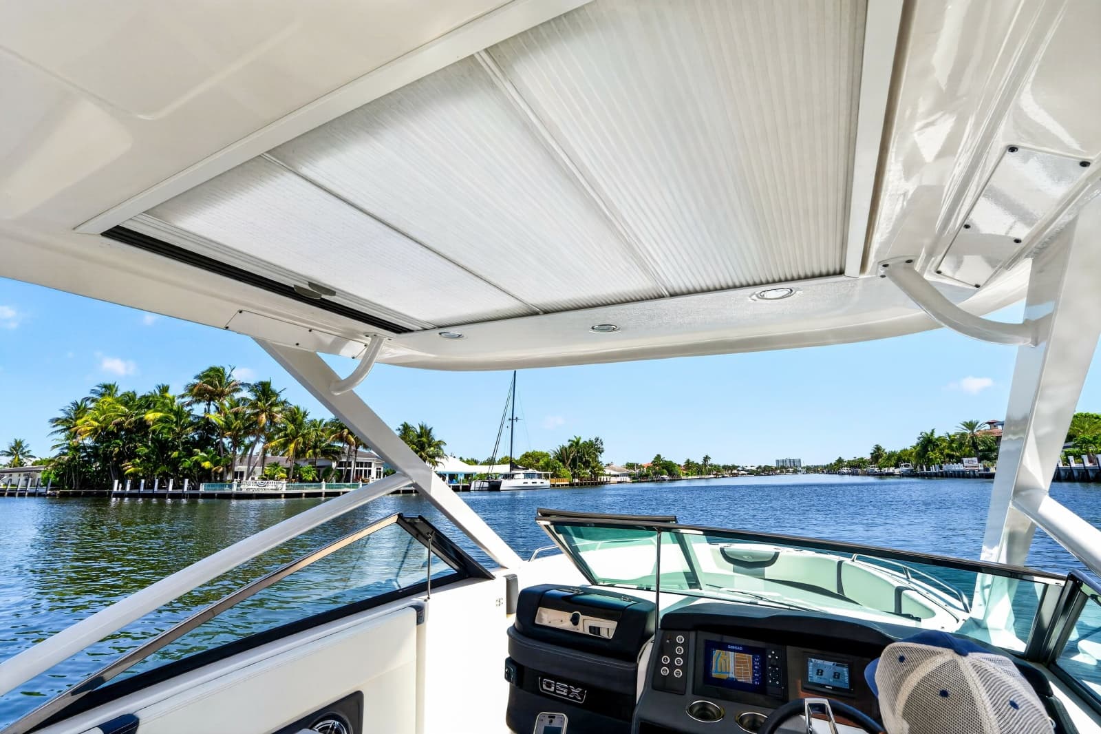 2023 Chaparral 280 OSX