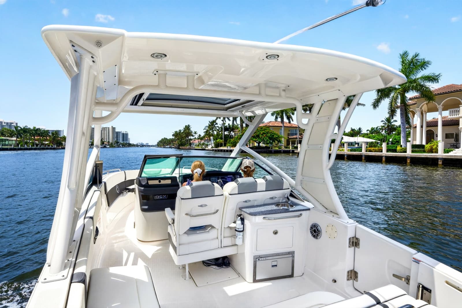 2023 Chaparral 280 OSX