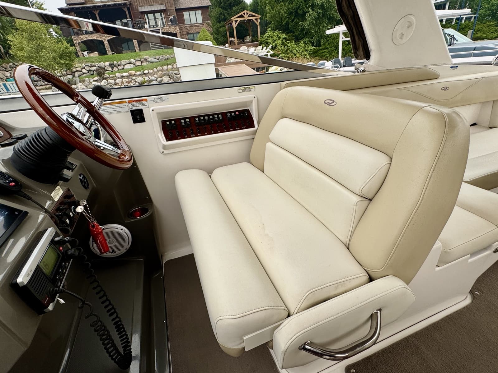 2012 Regal 3550 Cuddy