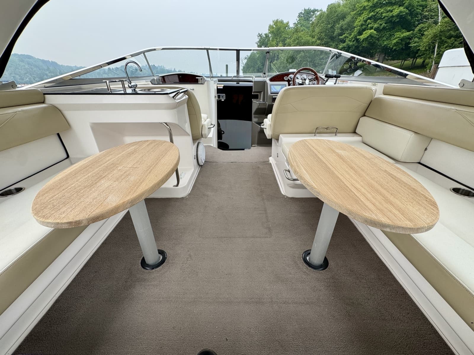 2012 Regal 3550 Cuddy