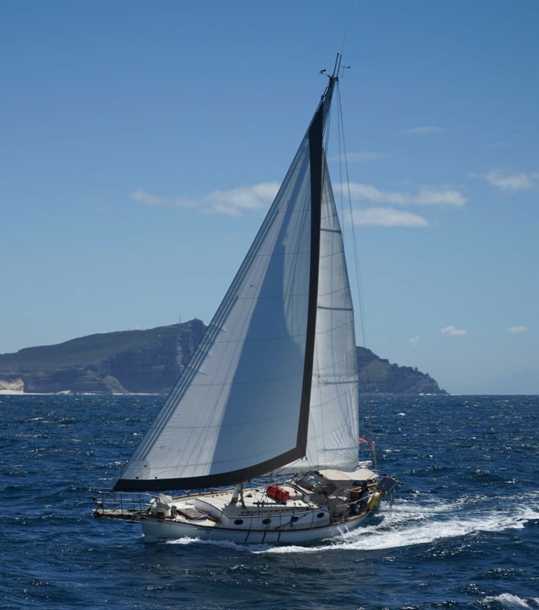 1977 Alajuela Yacht Corp. 38