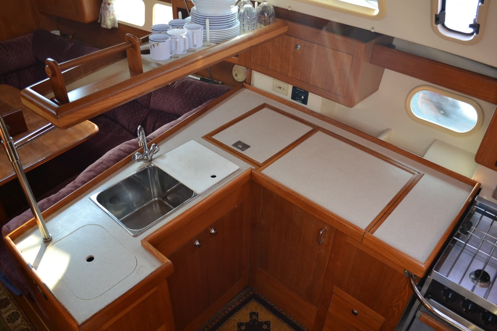 2002 Hunter 410