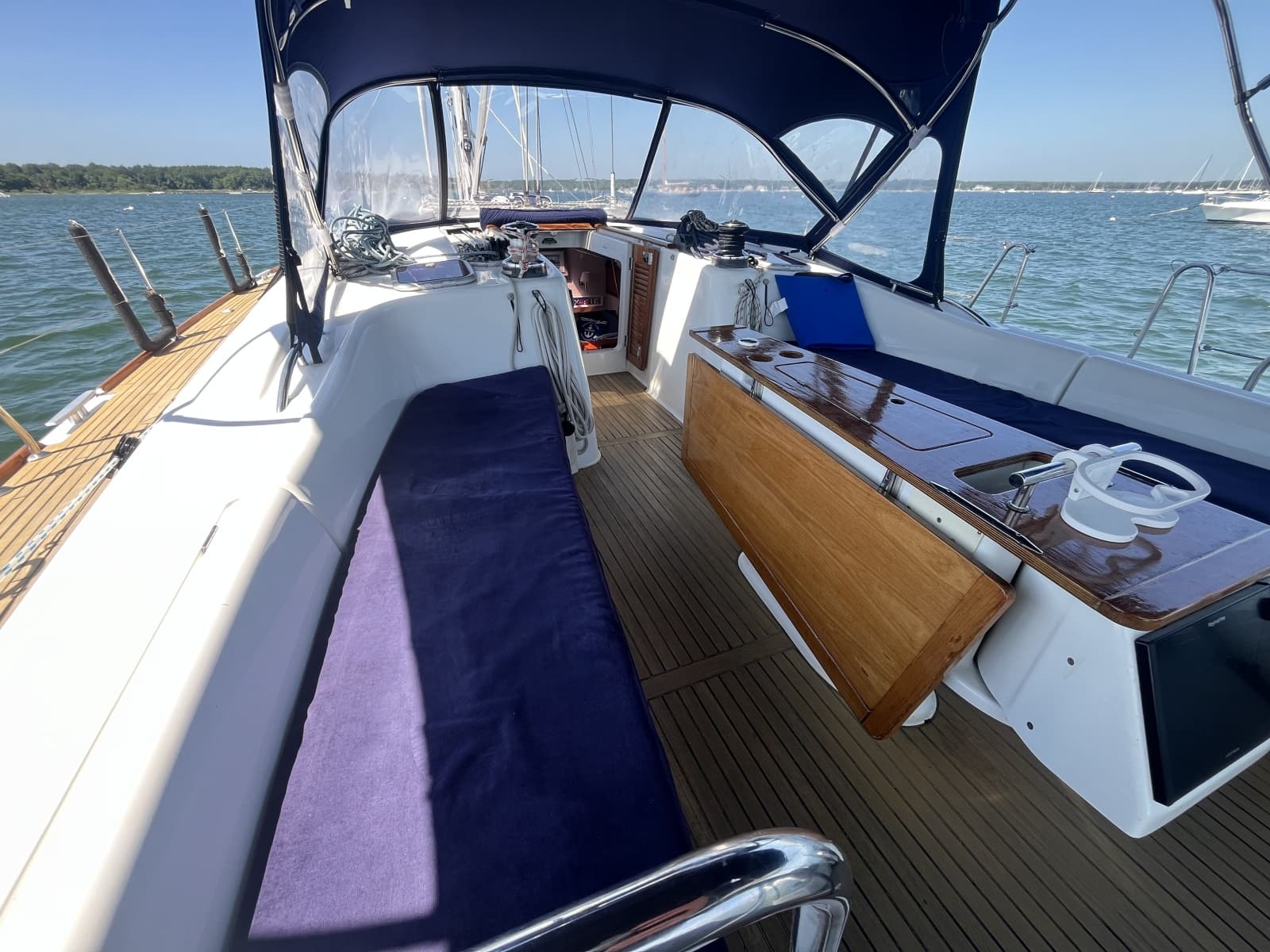2011 Beneteau Oceanis 54