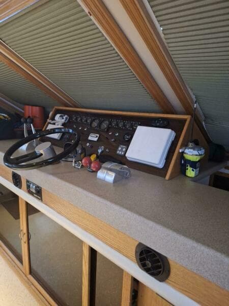 1988 Viking Motor Yacht