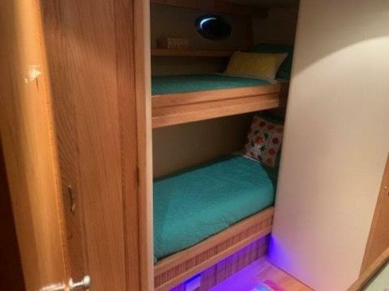 1988 Viking Motor Yacht