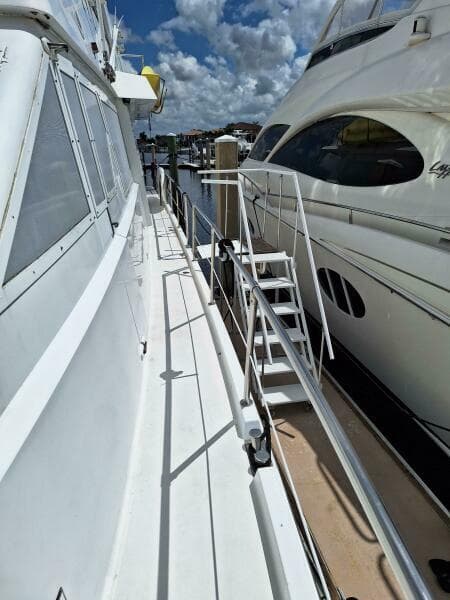 1988 Viking Motor Yacht