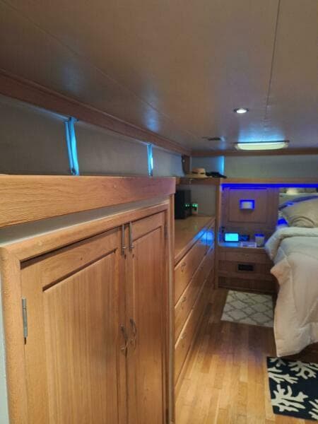 1988 Viking Motor Yacht