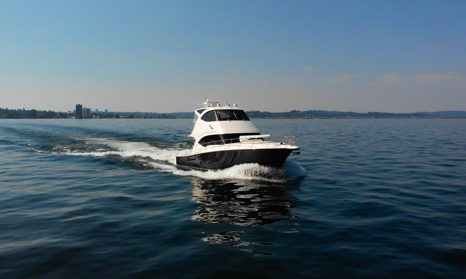 2012 Riviera 53 Enclosed Flybridge