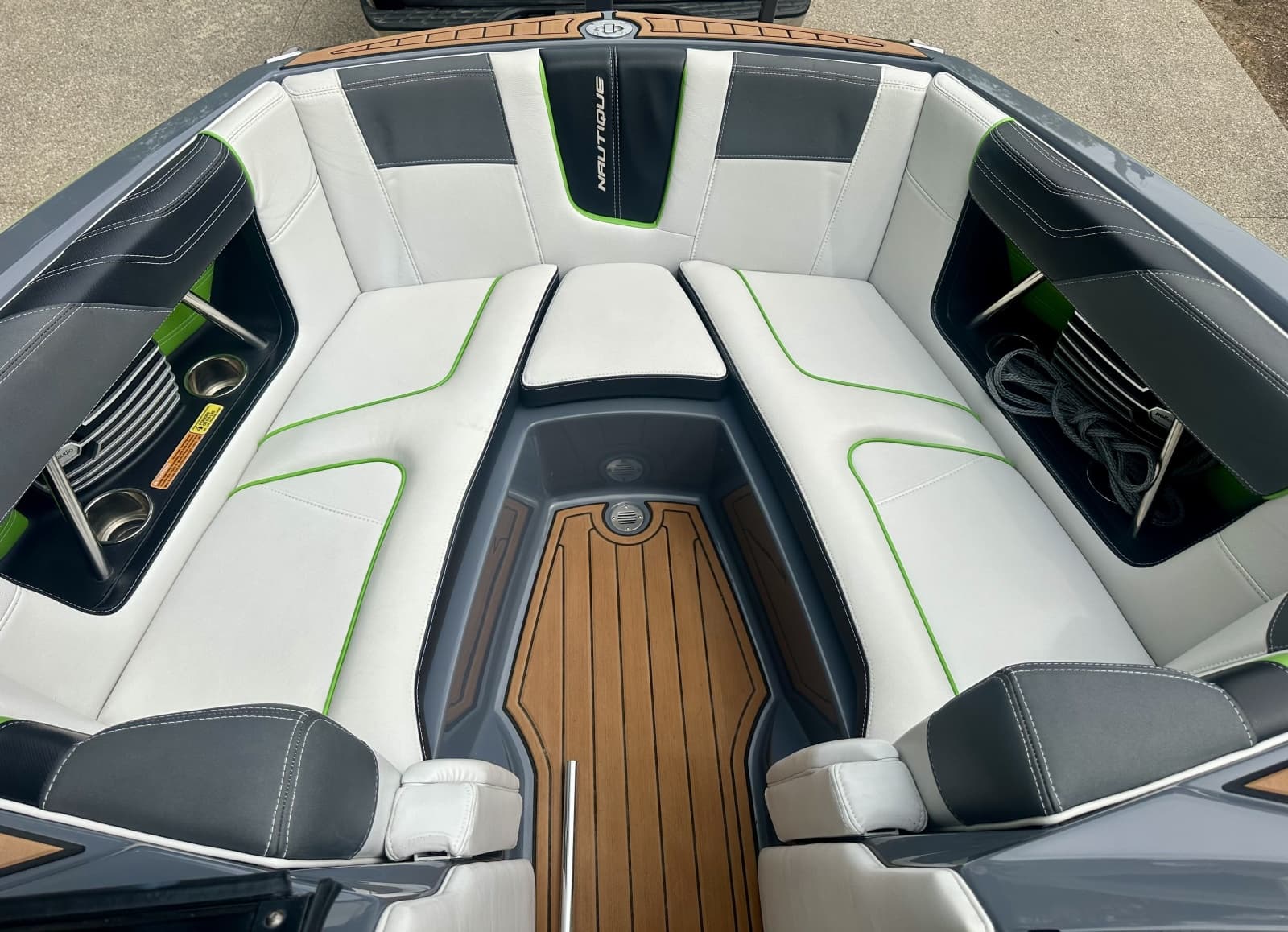 2014 Nautique Super Air Nautique G21