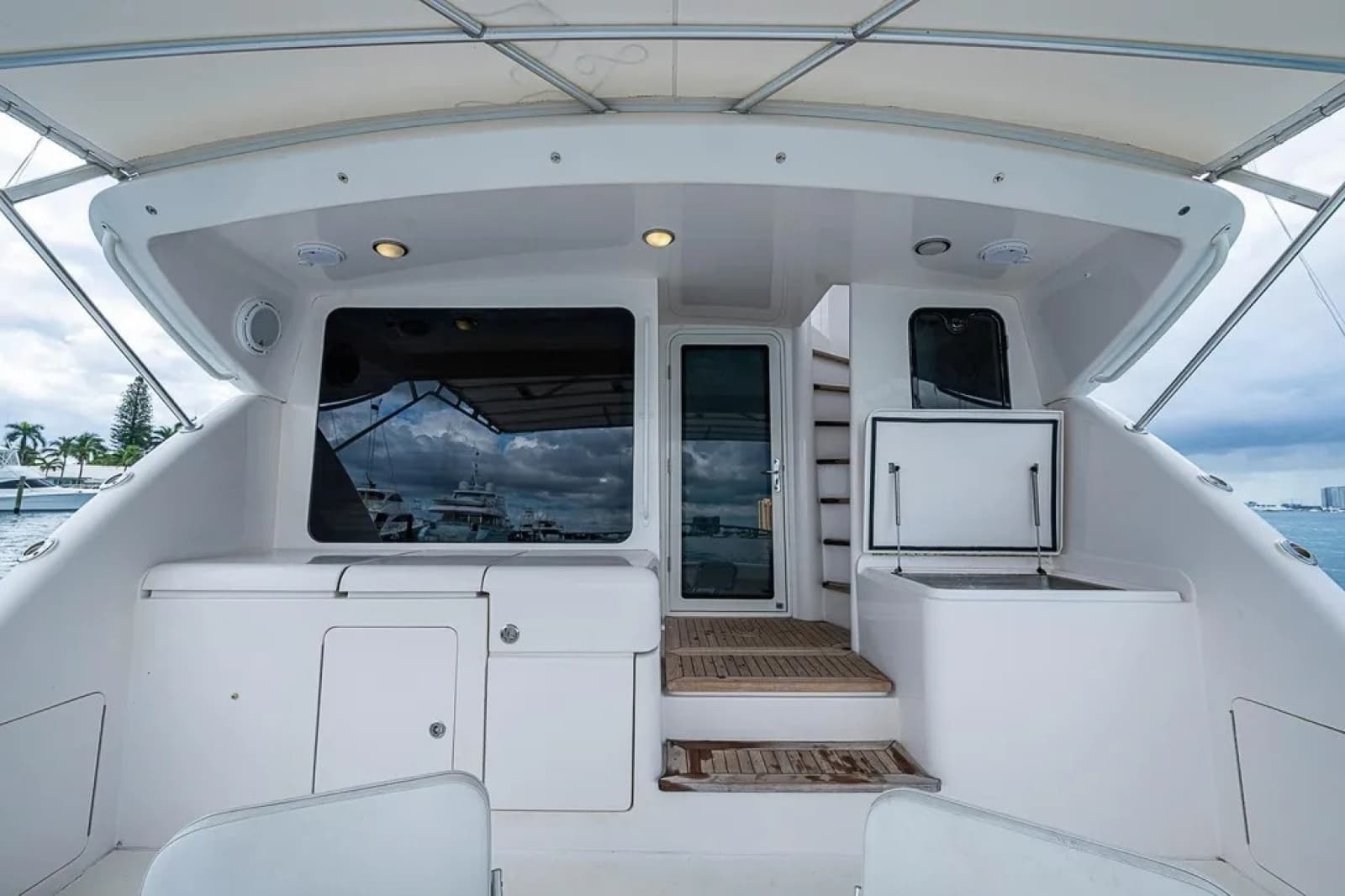 2006 Bertram 630 Convertible