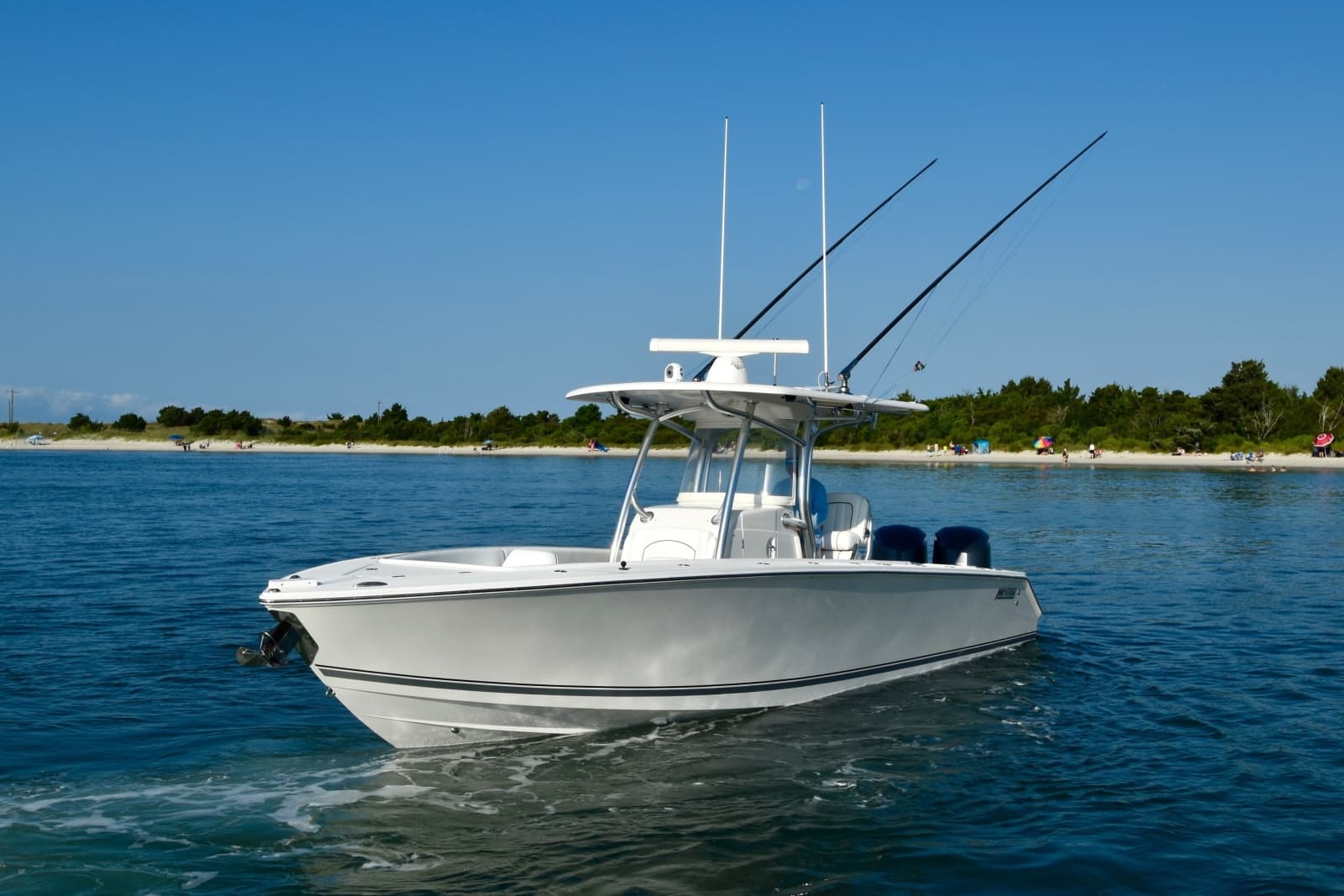 2015 Jupiter 30 Center Console