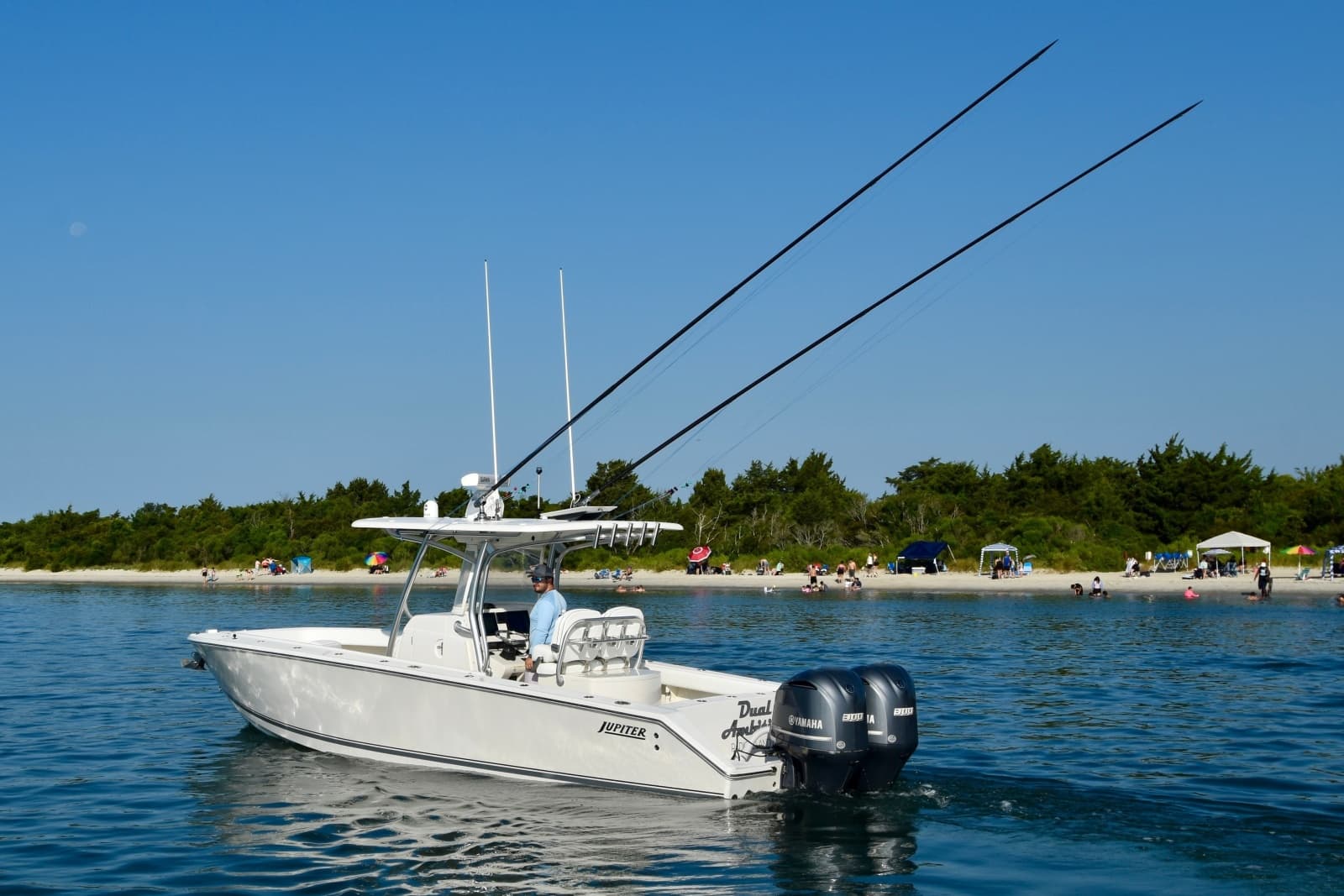 2015 Jupiter 30 Center Console