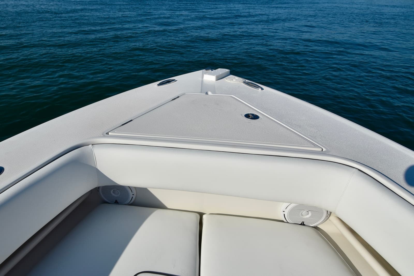 2015 Jupiter 30 Center Console