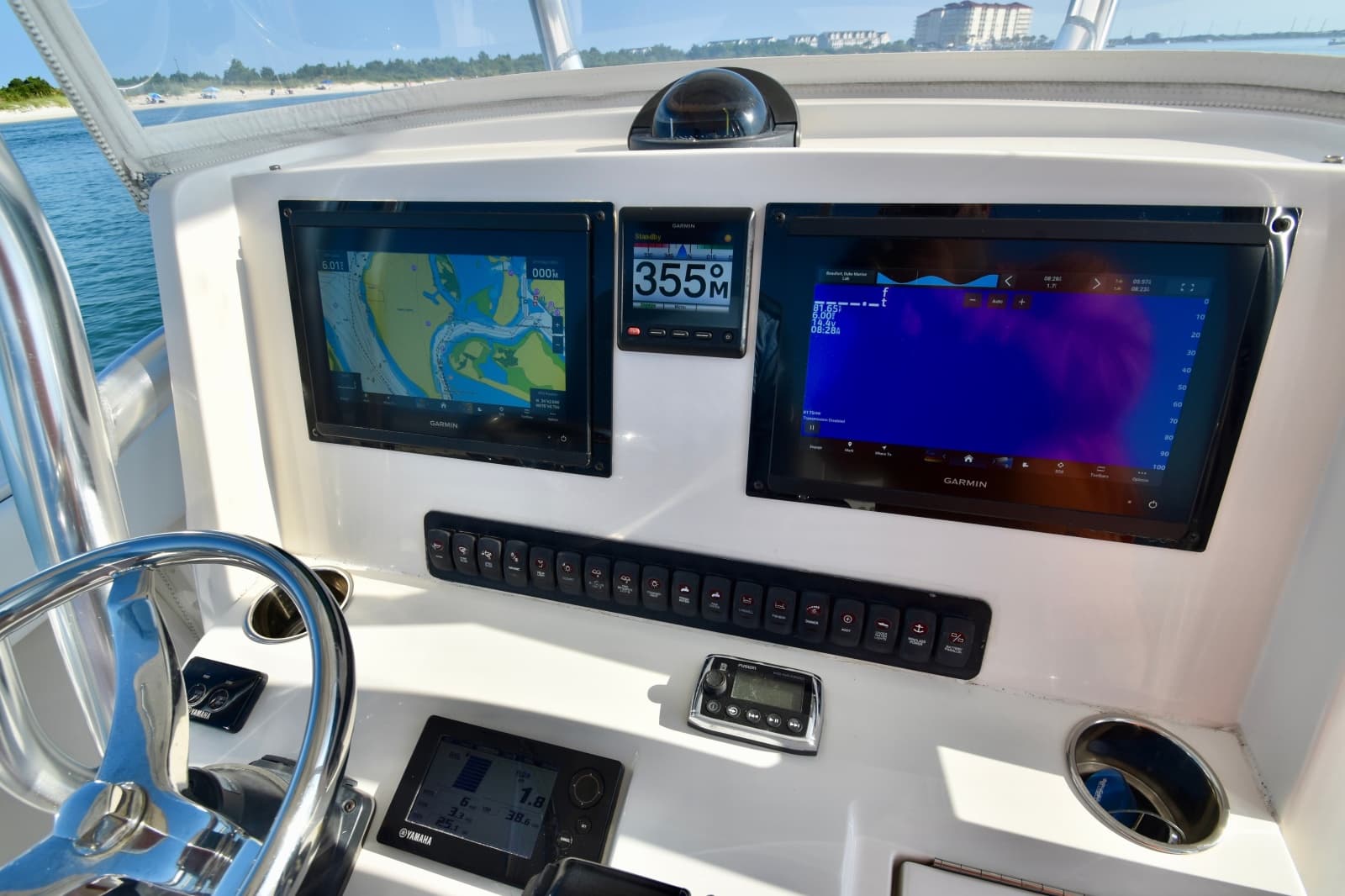 2015 Jupiter 30 Center Console