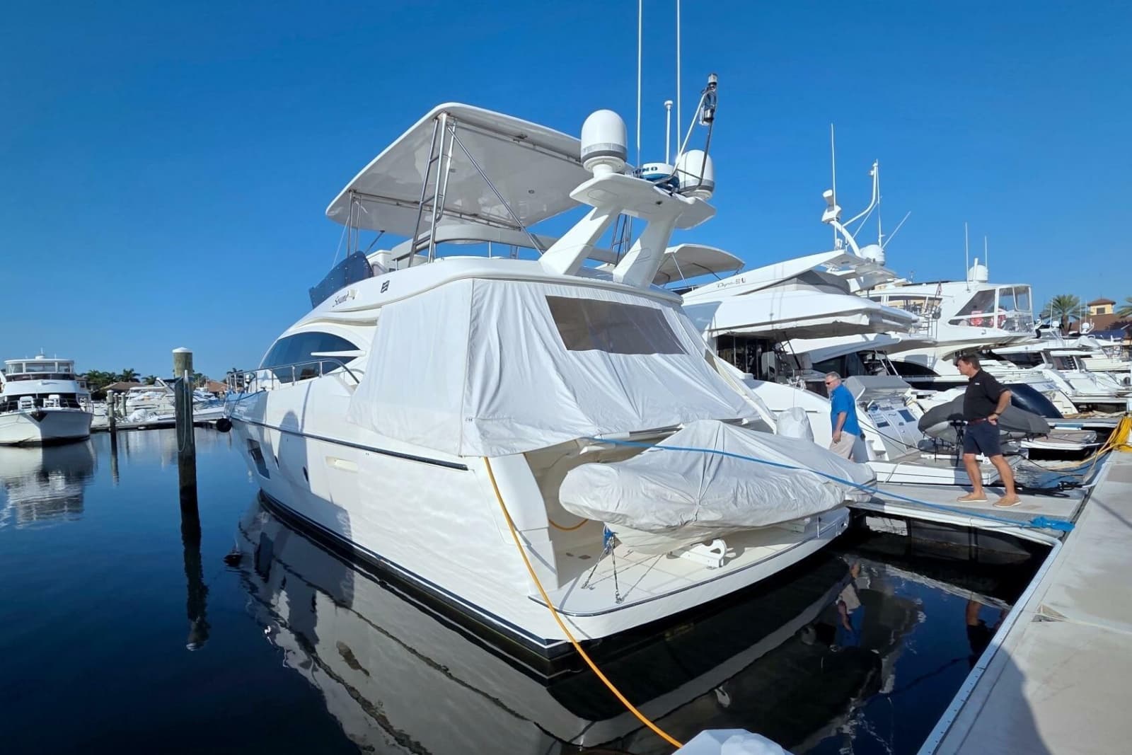 2014 Ferretti Yachts 620